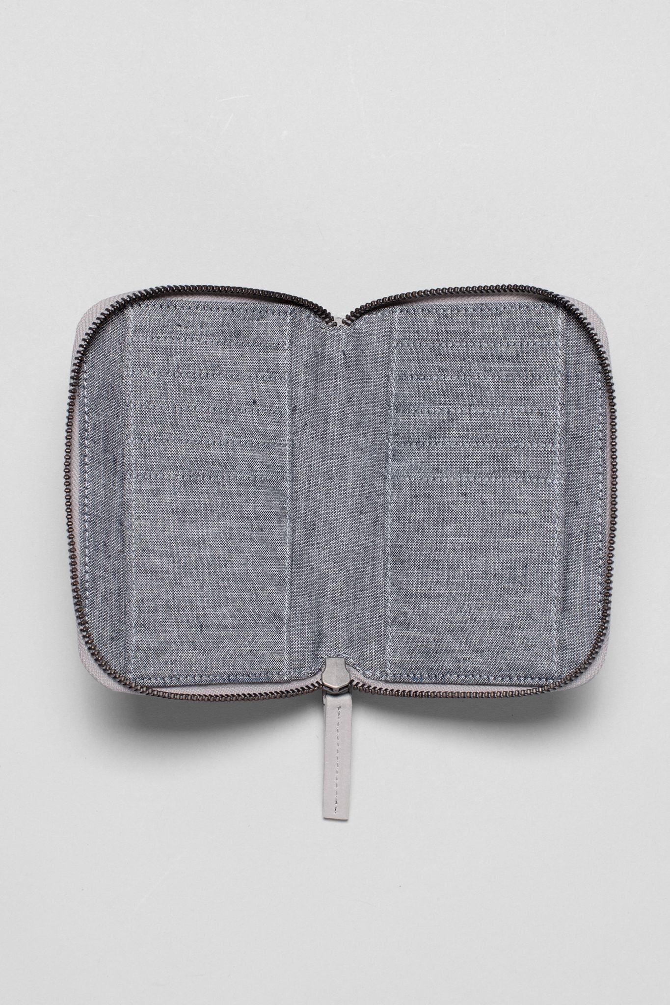 Innset Wallet . Olive