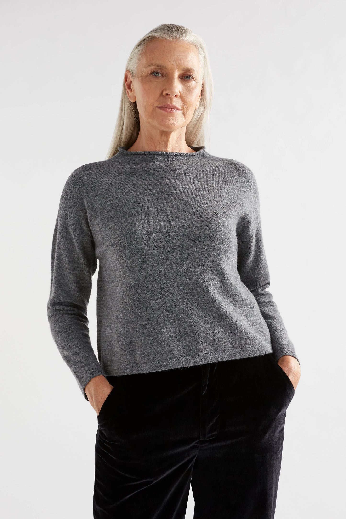 Sweater . Pirata . Heather Grey .