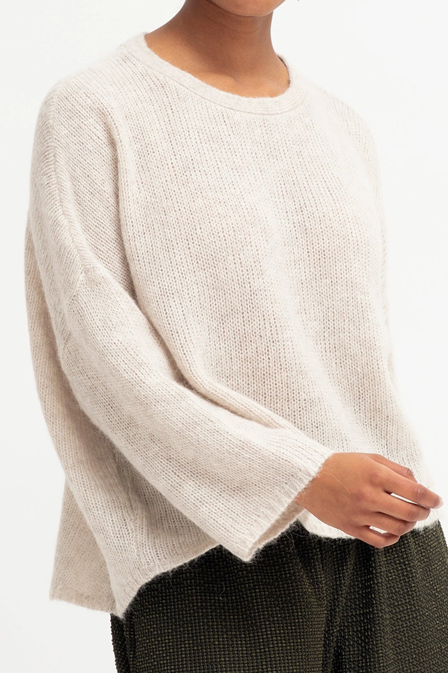 Agna Sweater . Ecru .