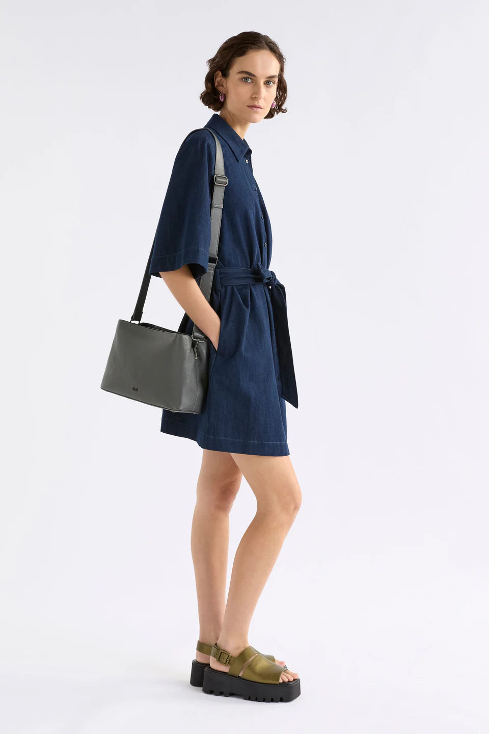 Niv Bag . Dark Grey