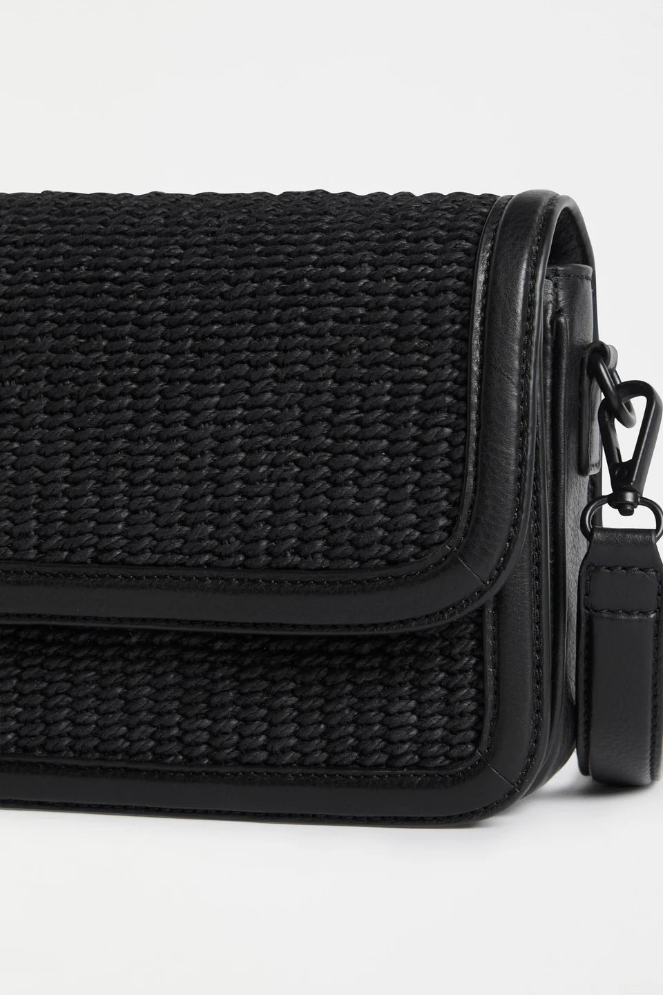 Ralffa Crossbody Bag