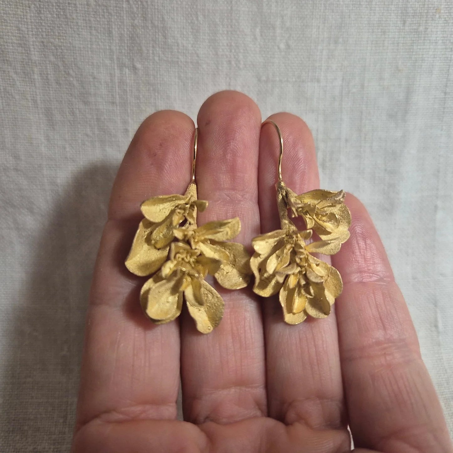 Galenia Weed earrings . Gold