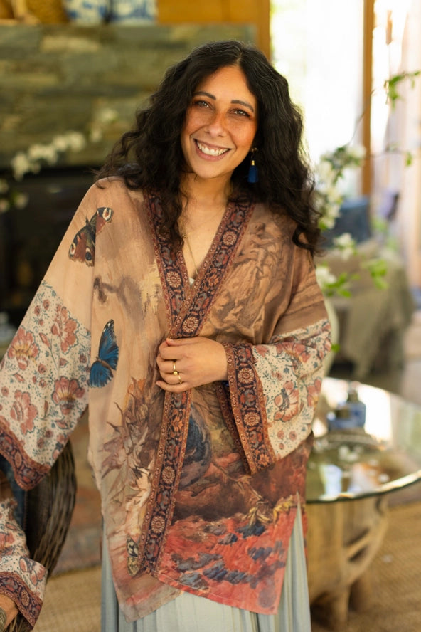 Duster Kimono . The Storyteller