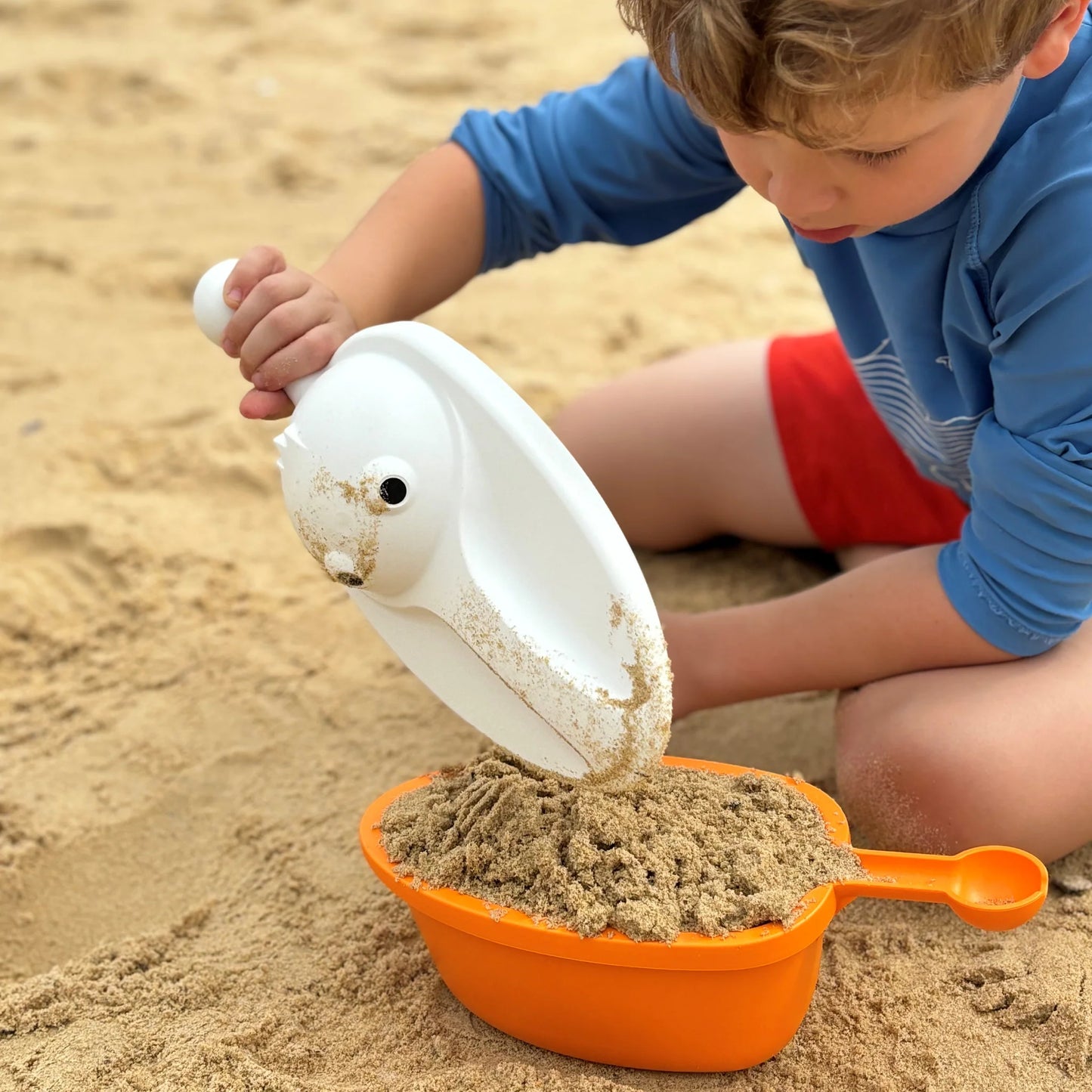 Pat the Pelican . Bucket and Spade Set