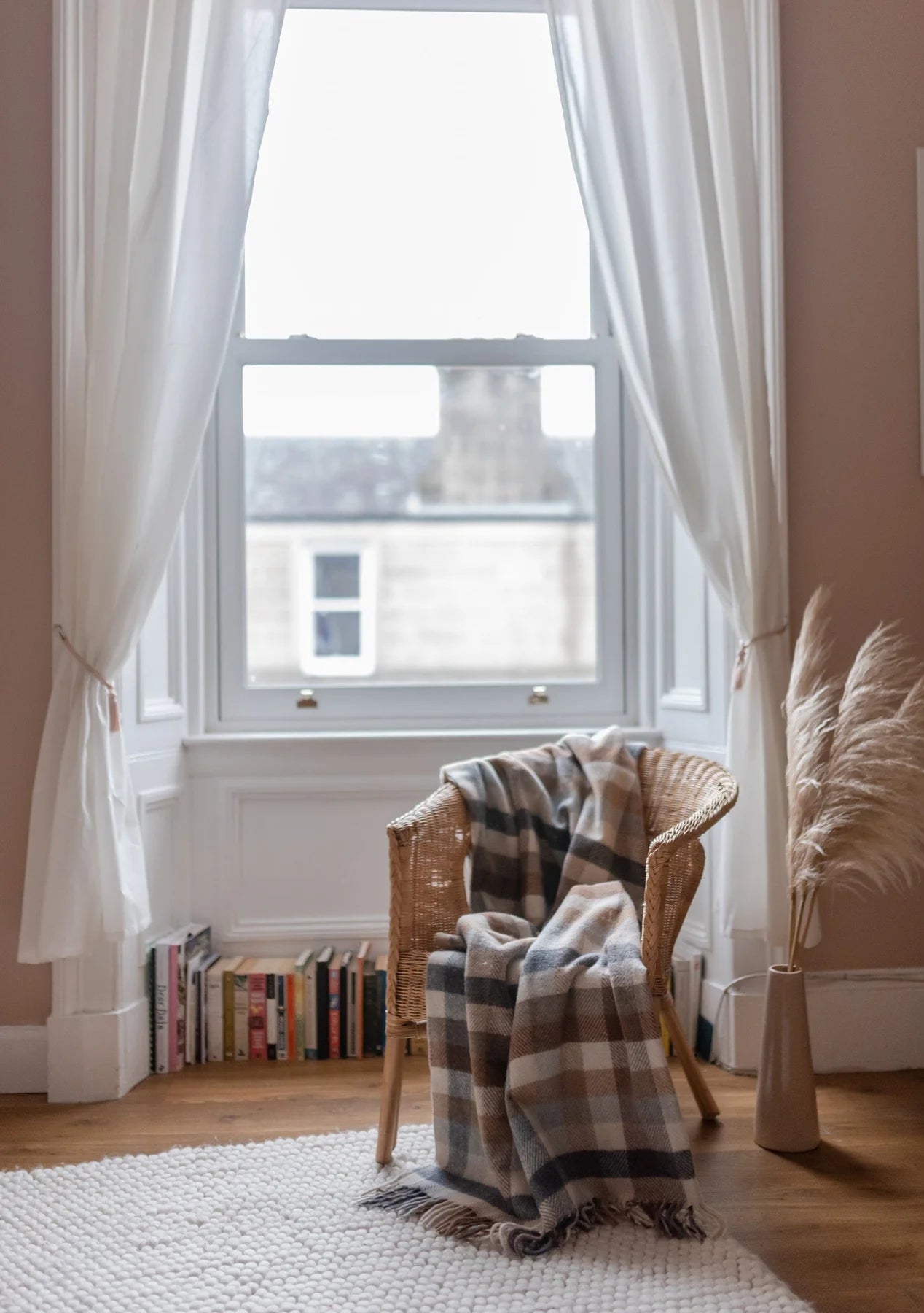 Recycled Wool Blanket . Neutral Check