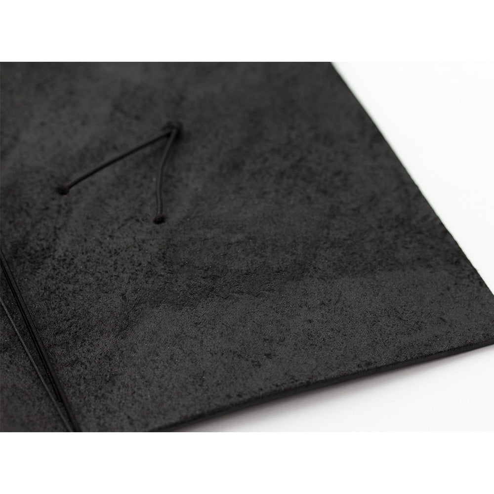 Traveler's Notebook . Regular size . Black