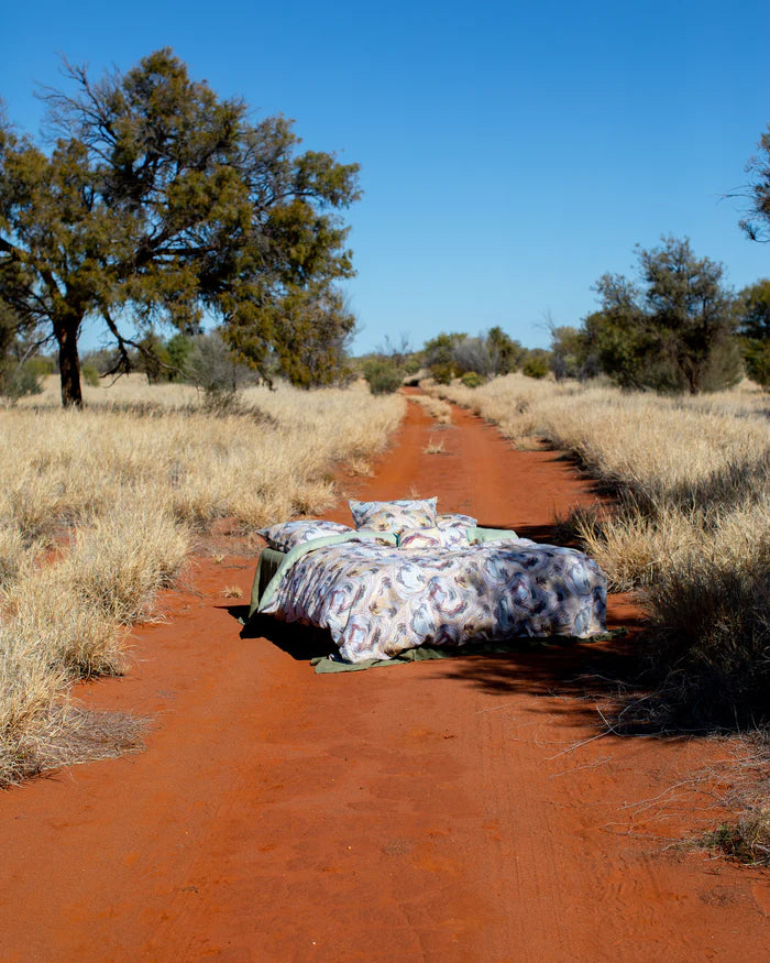 Linen Quilt Cover . Likara