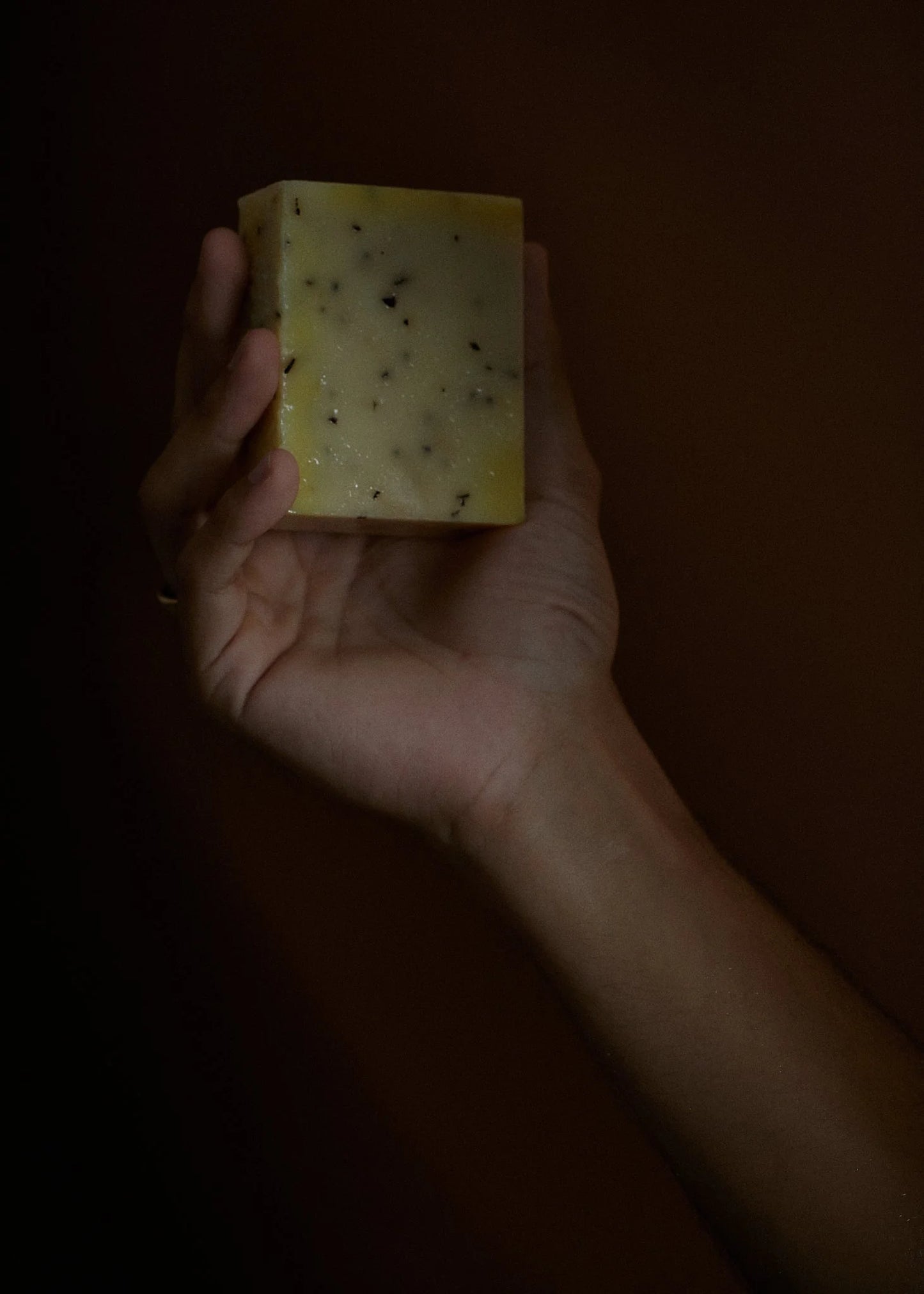 Lemon Myrtle with Macadamia Oil