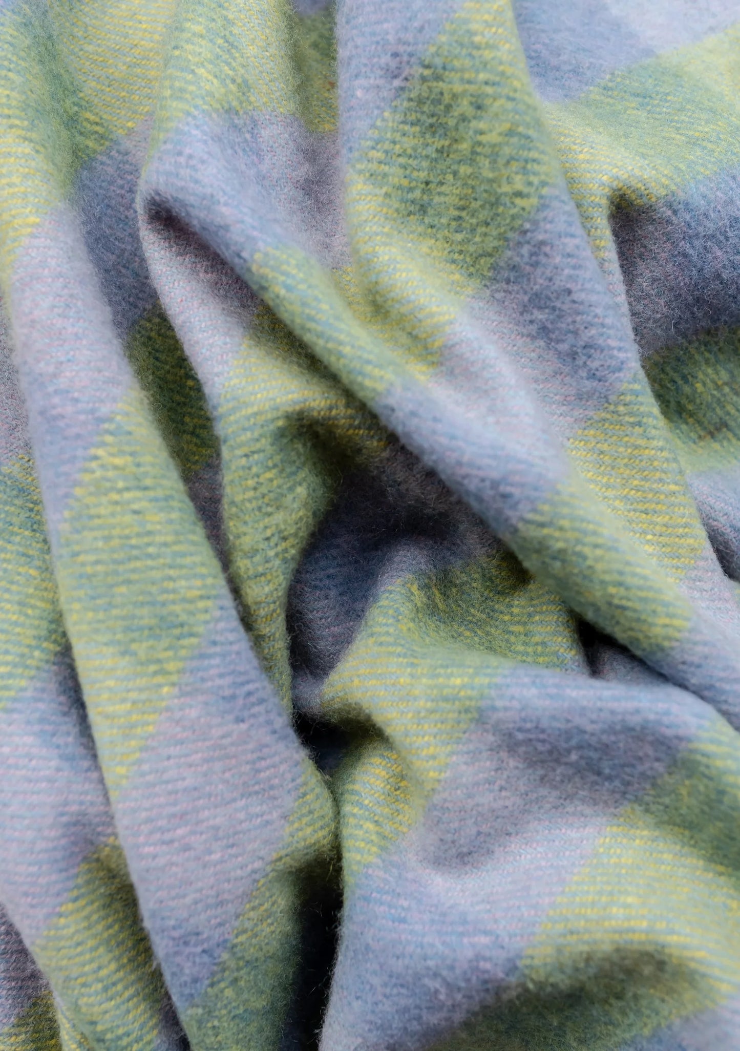 Recycled Wool Blanket . Green Gingham