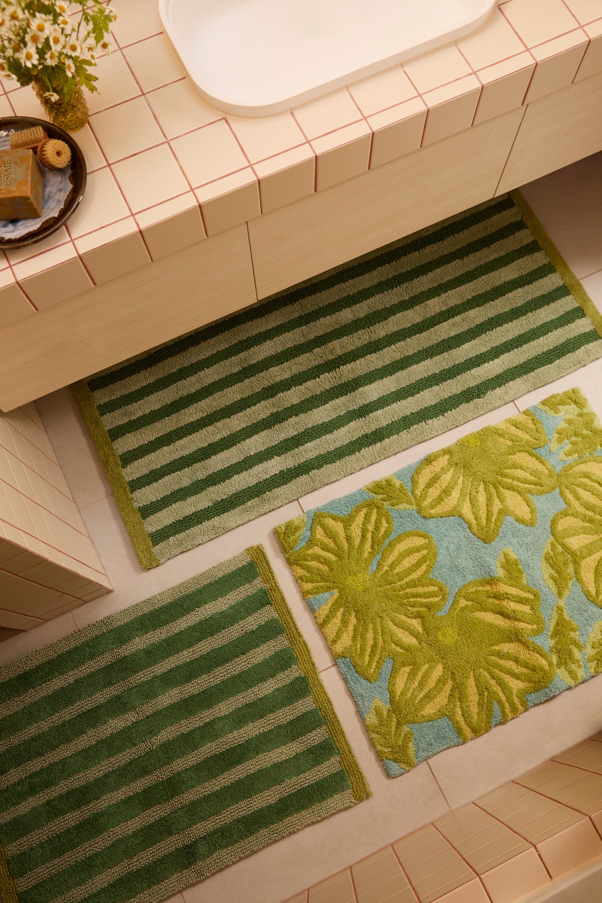 Azalea Light Green Bath Mat.
