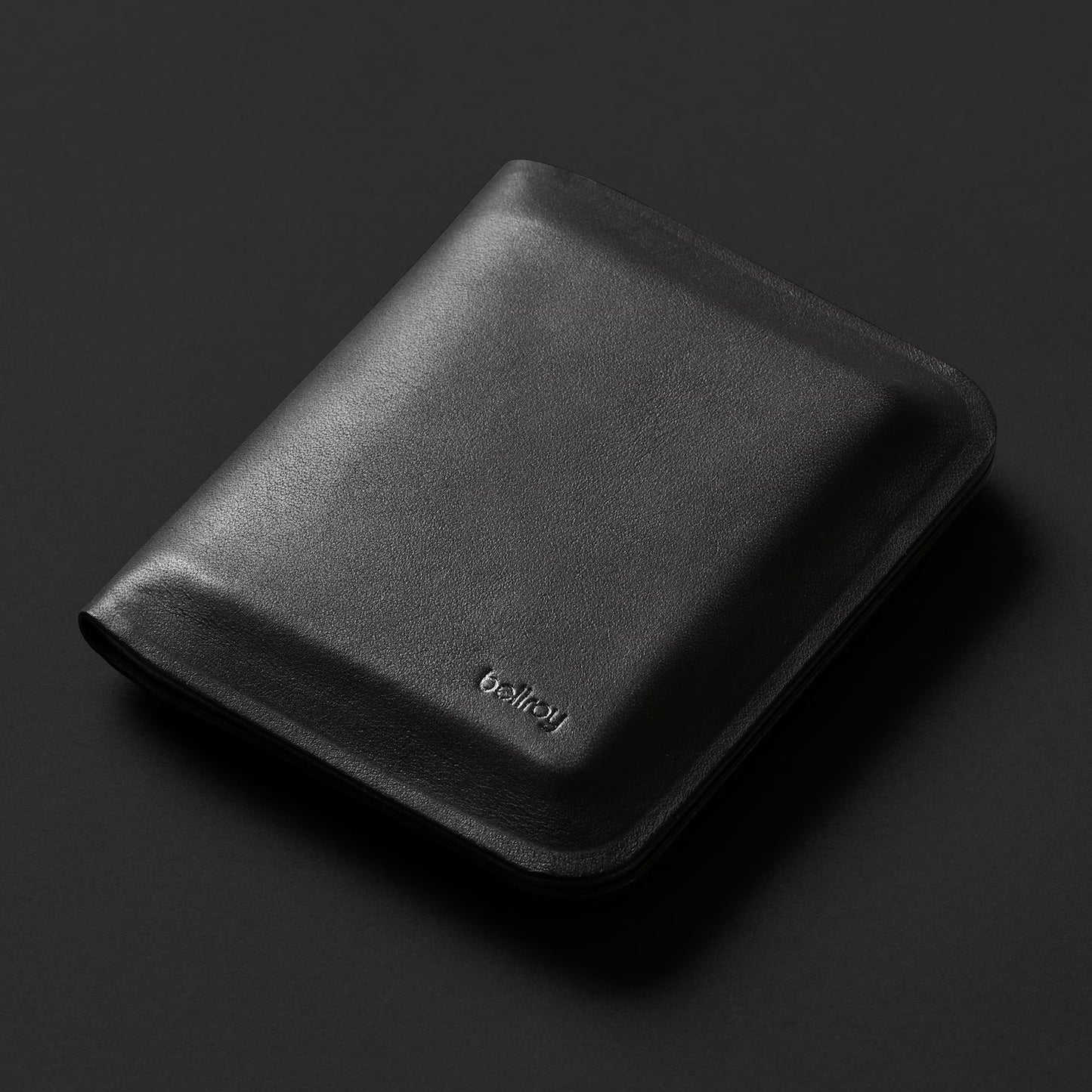 Bellroy Apex Note Sleeve . Raven