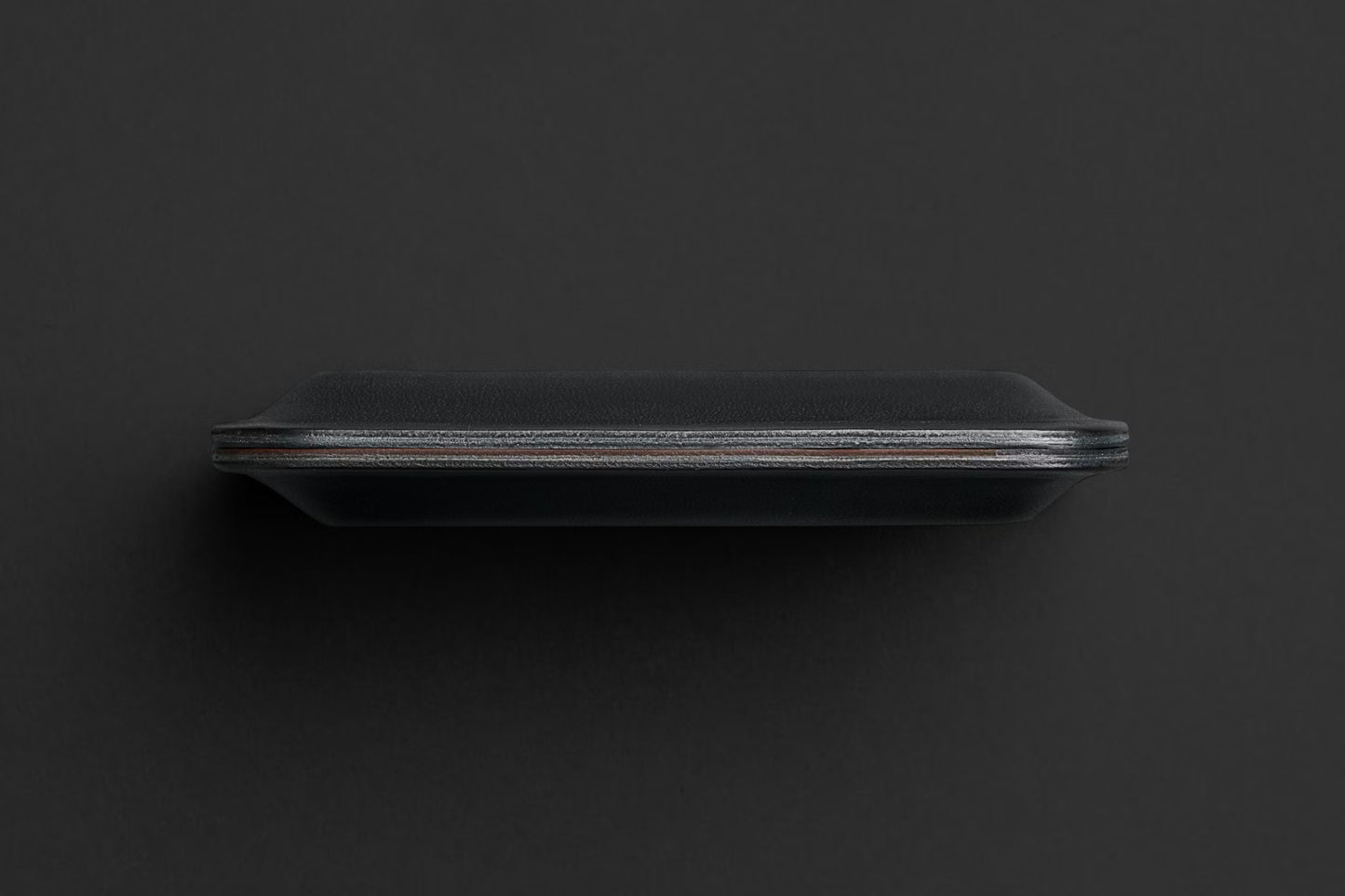 Bellroy Apex Note Sleeve . Raven