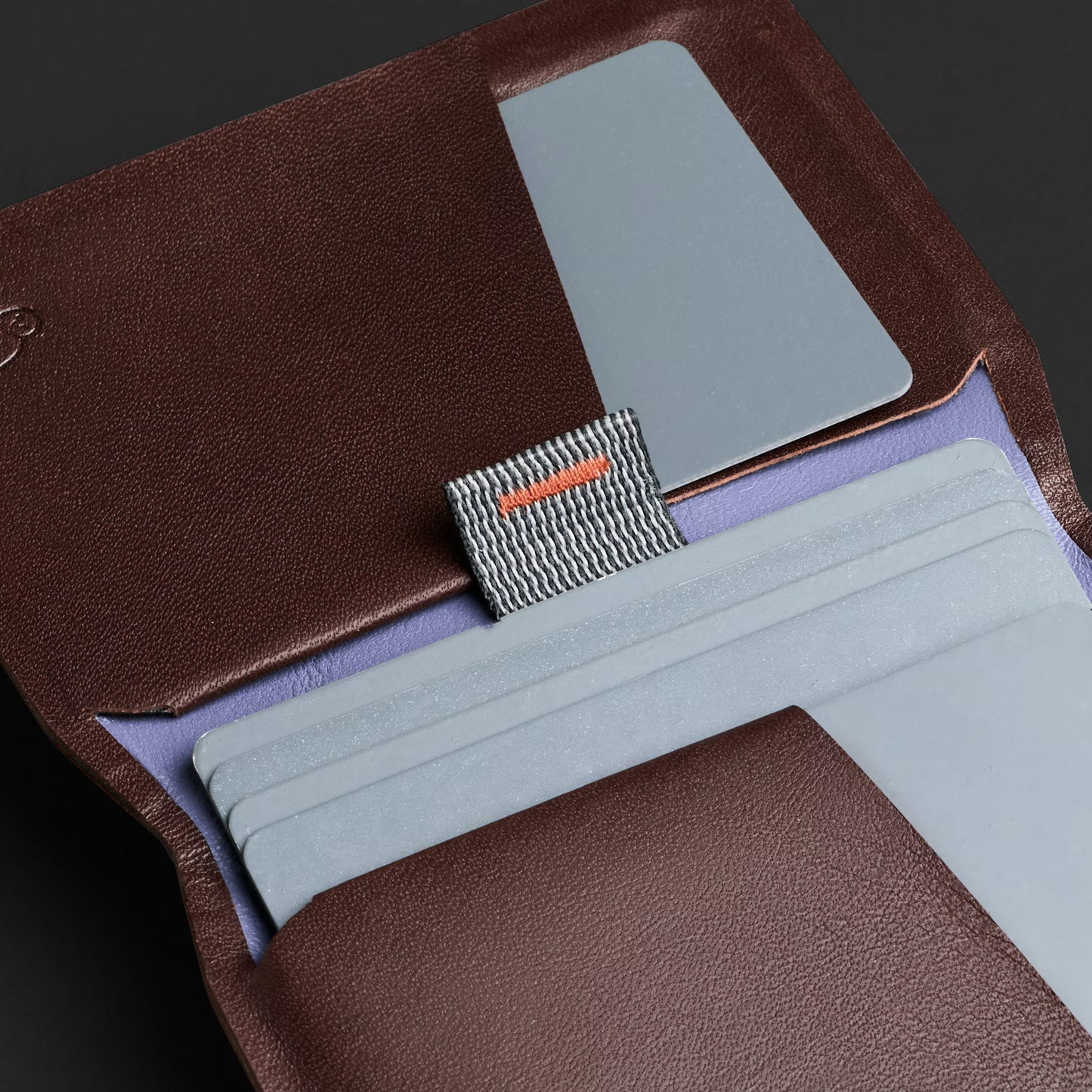 Bellroy Apex Slim Sleeve . Espresso