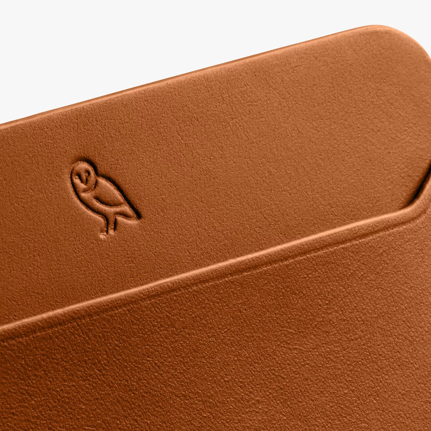 Bellroy Card Slip . Caramel