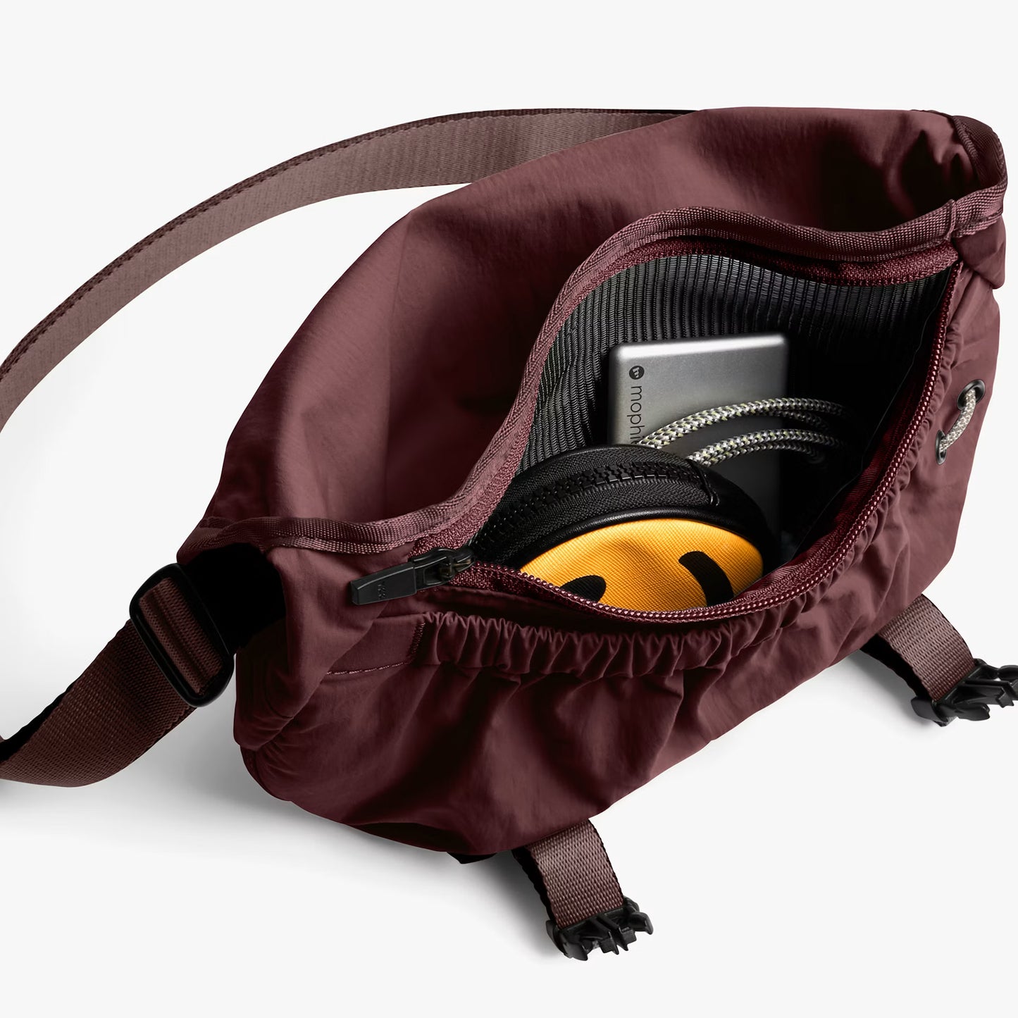 Bellroy Cinch Mini Messenger 6L . Burgundy
