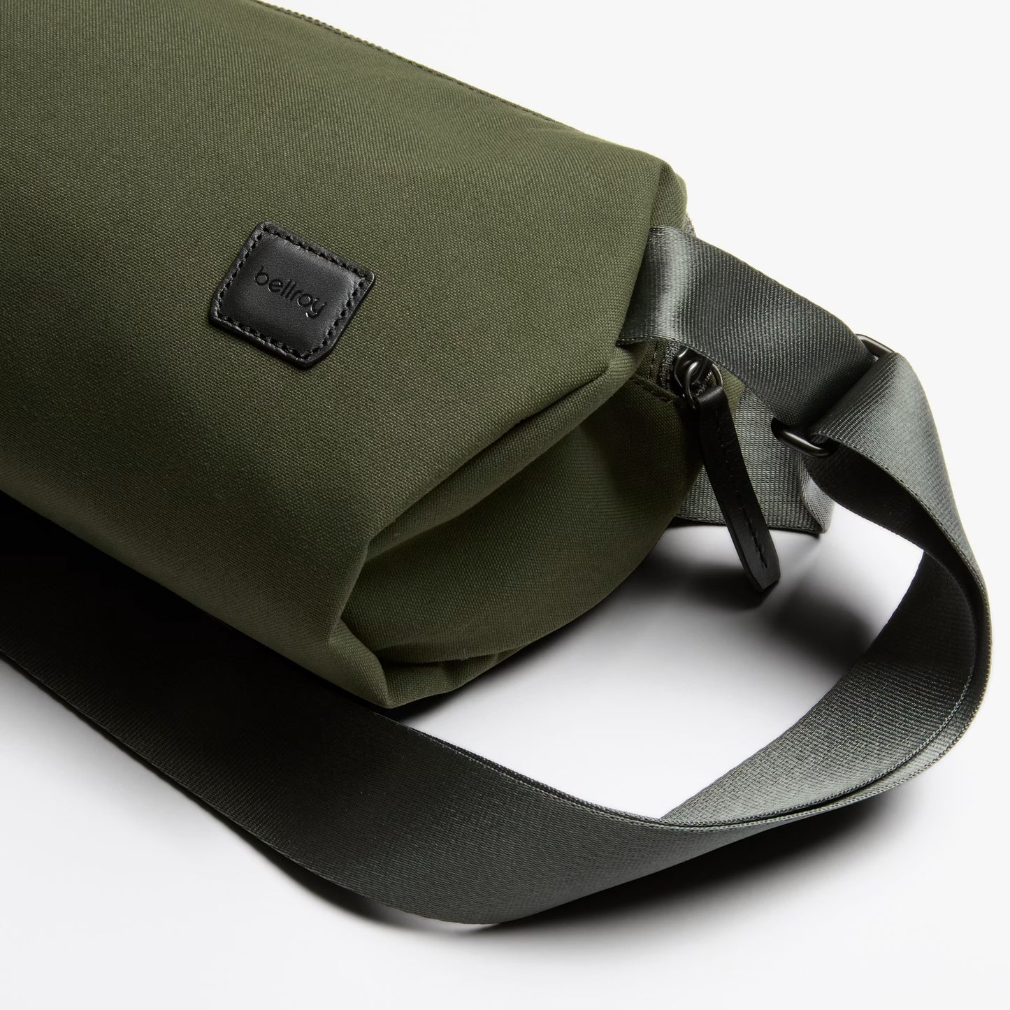 Bellroy Classic Sling 5L . Olive