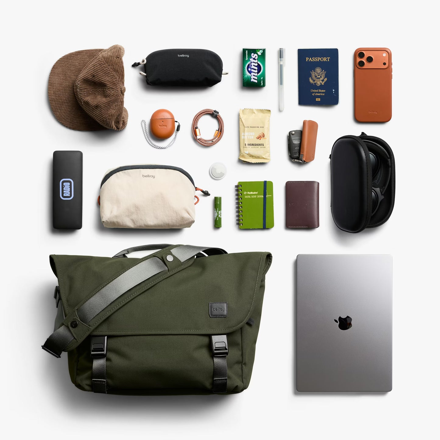 Bellroy Classic Messenger . Olive