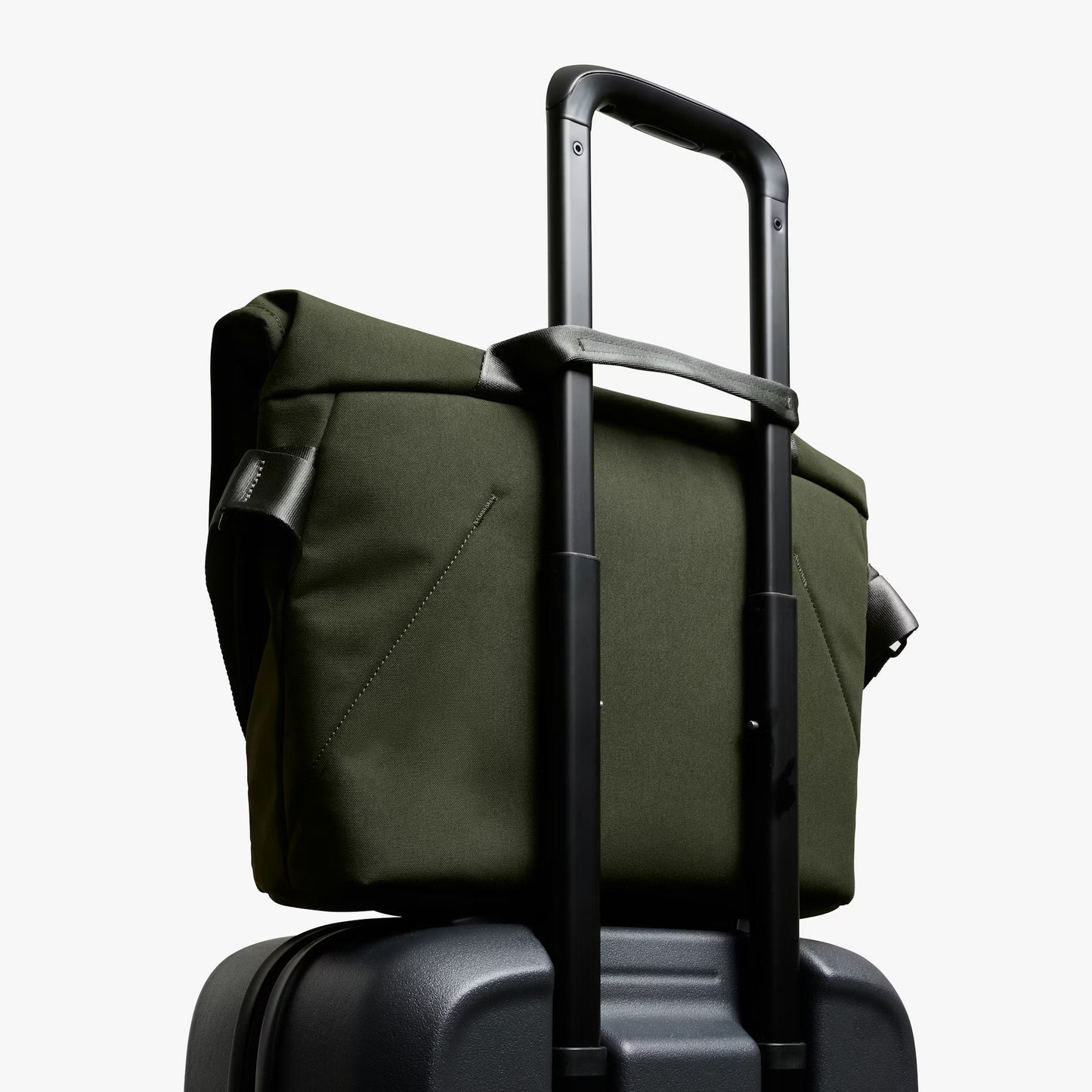 Bellroy Classic Messenger . Olive