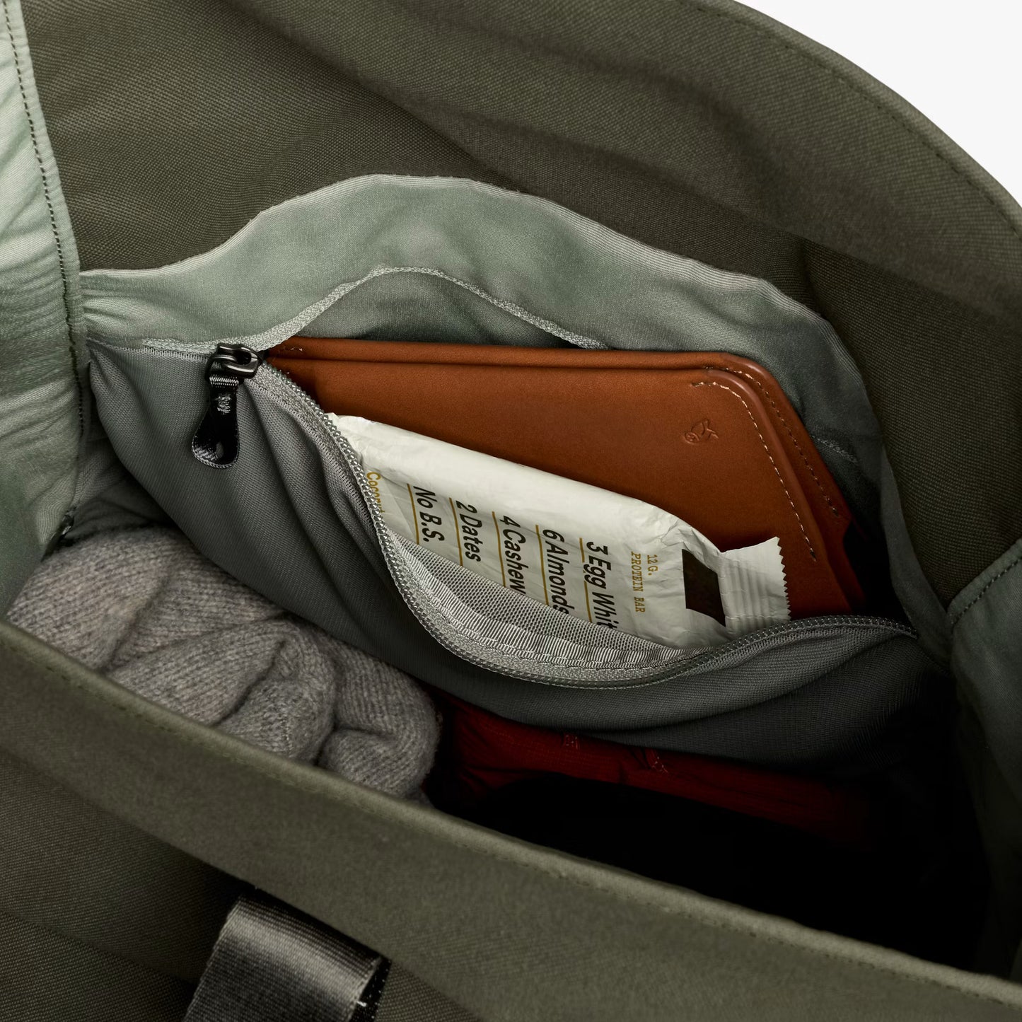 Bellroy Classic Rolltop . Olive