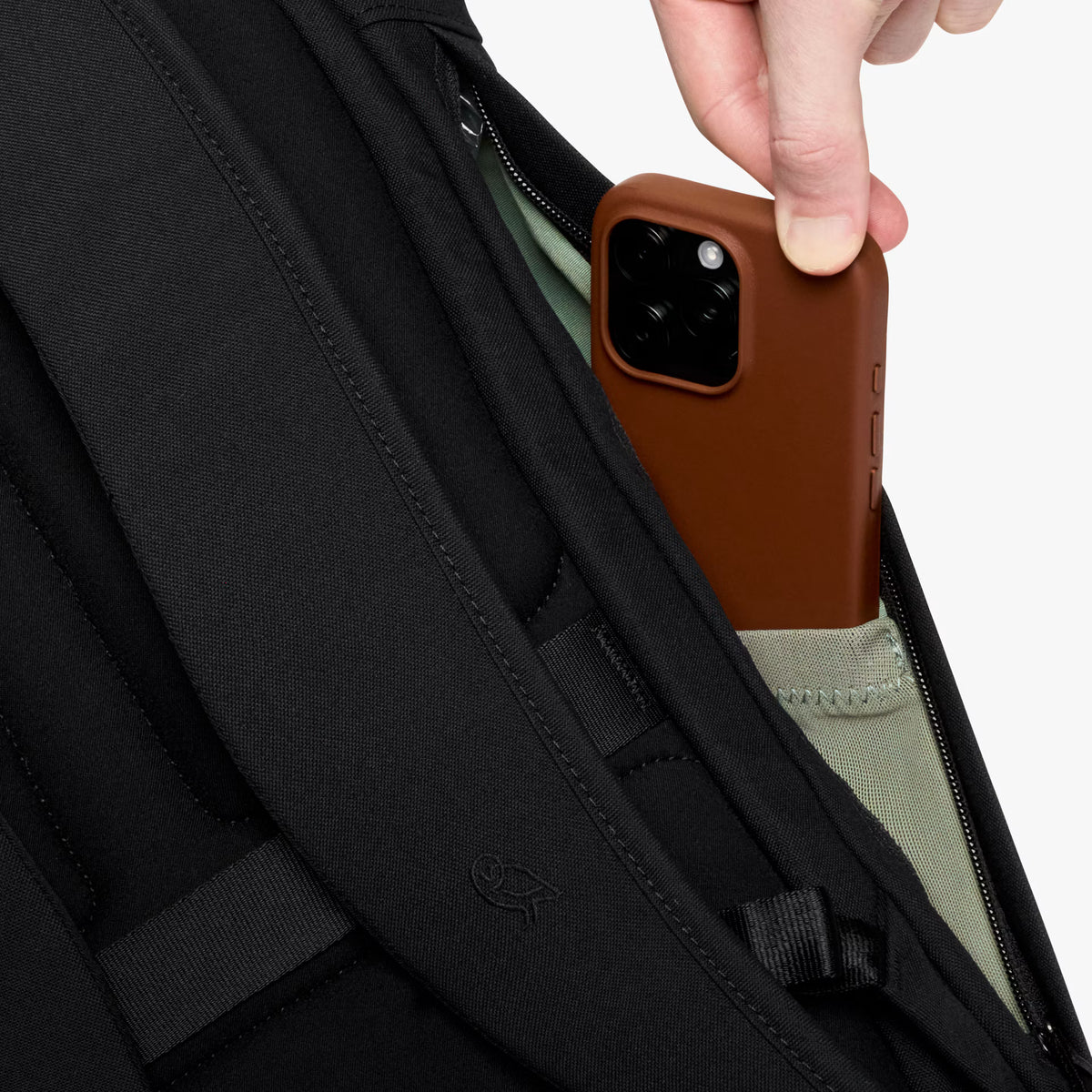 Bellroy Classic Rolltop . Black