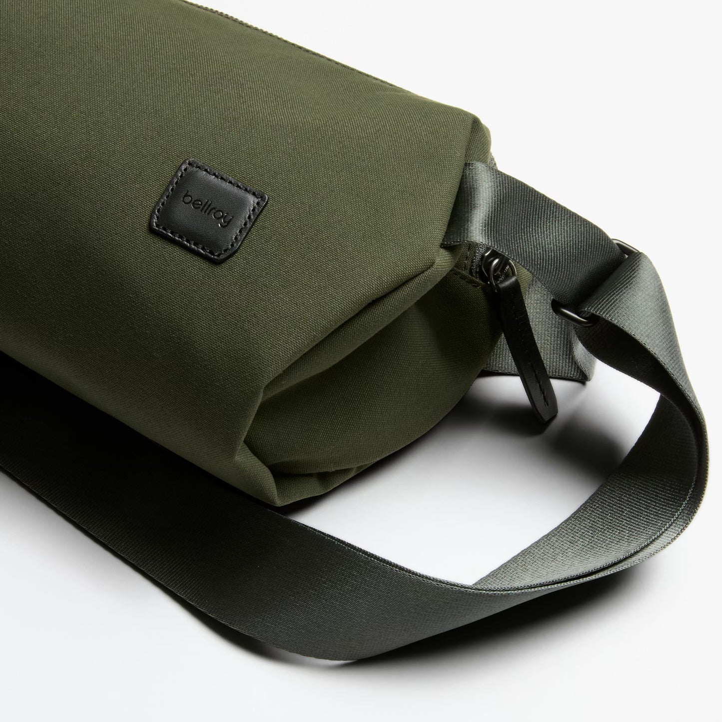 Bellroy Classic Sling 5L . Olive