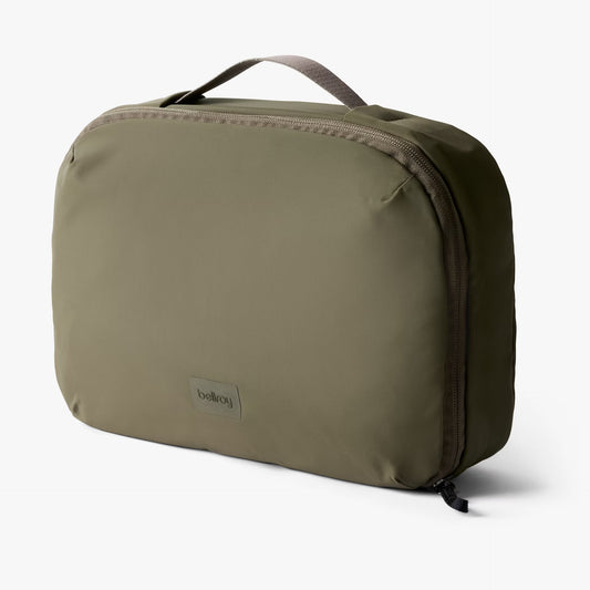 Bellroy Hanging Toiletry Kit Plus . Sea Kelp