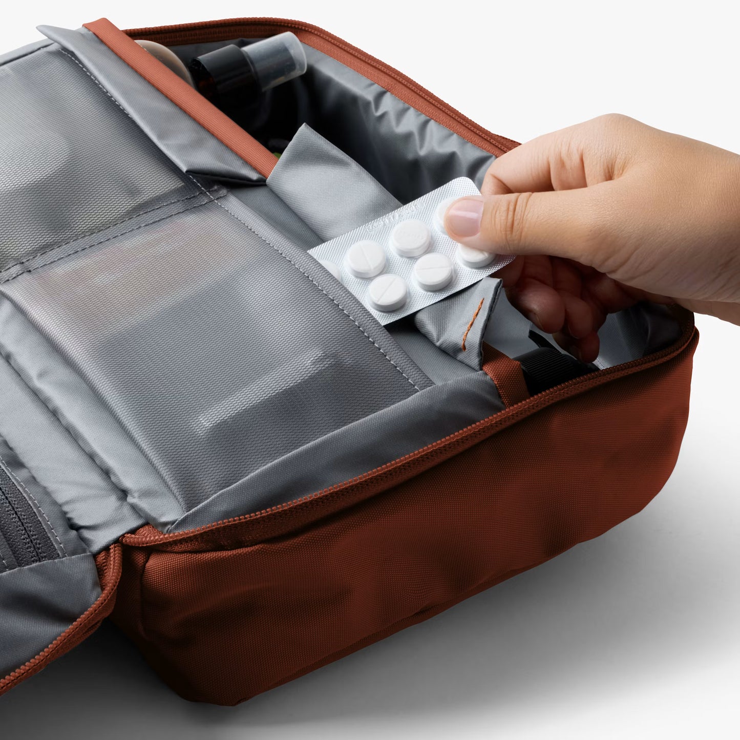 Bellroy Hanging Toiletry Kit Plus . Clay