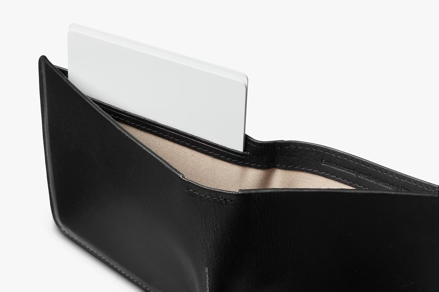 Bellroy Hide + Seek LO Wallet . Black