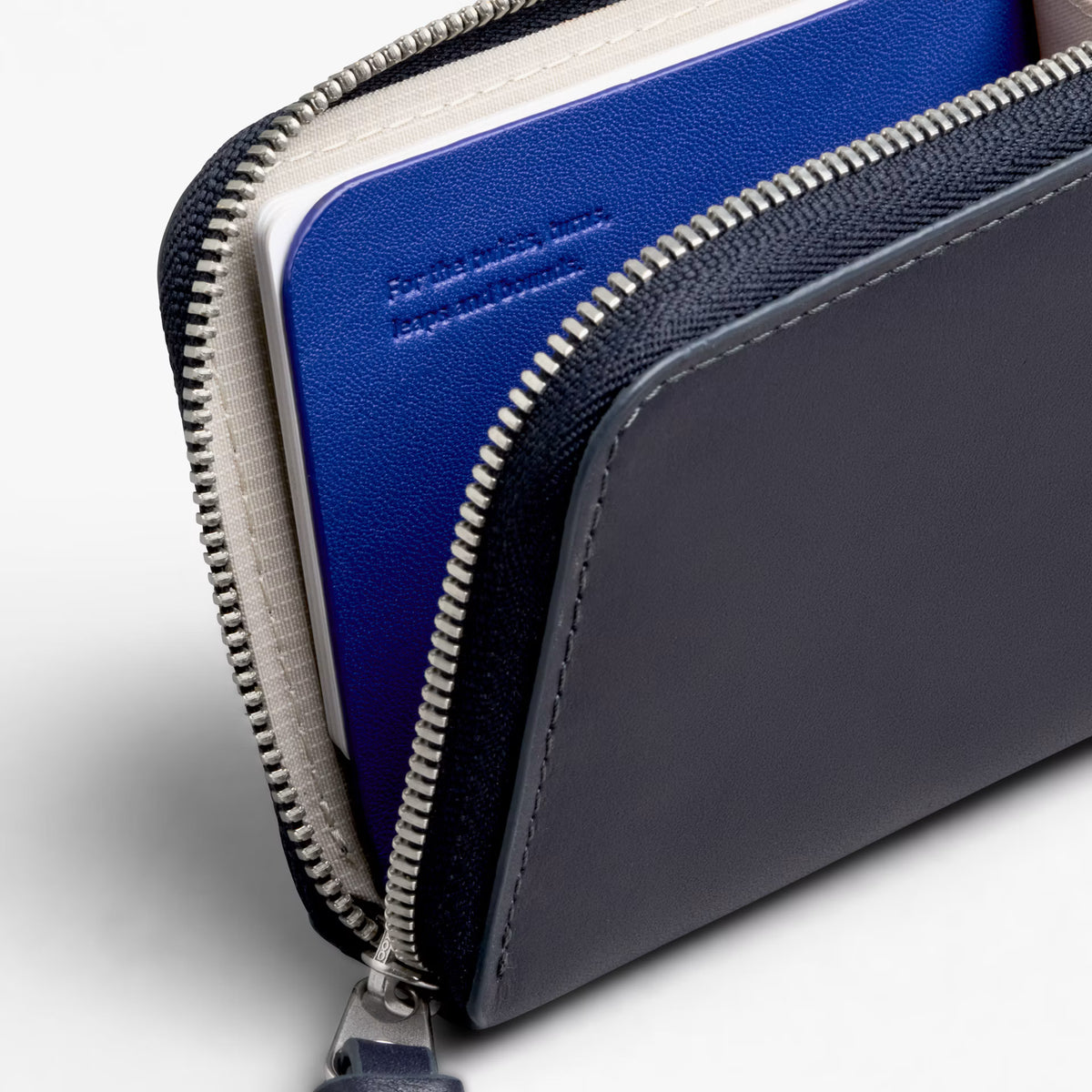 Bellroy L-Pocket Wallet . Navy