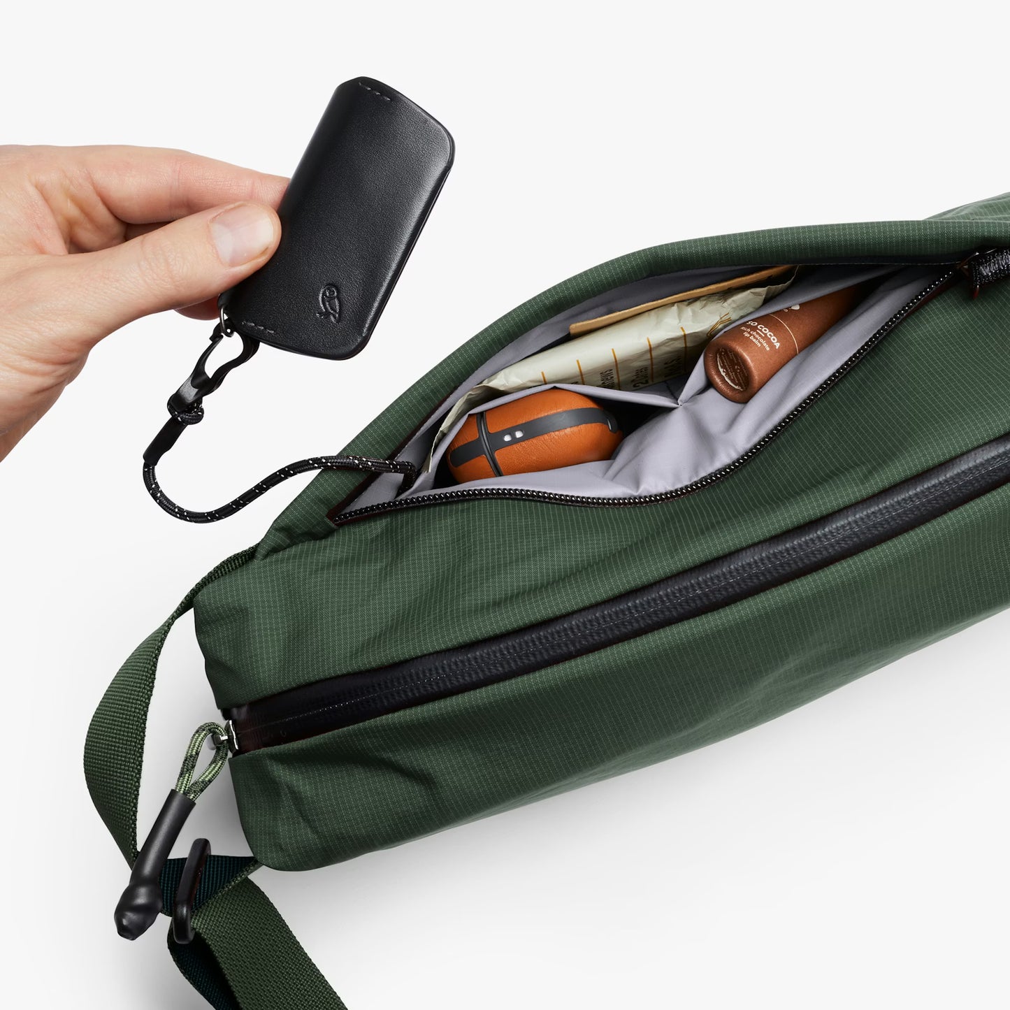 Bellroy Lite Sling 7L . Spruce