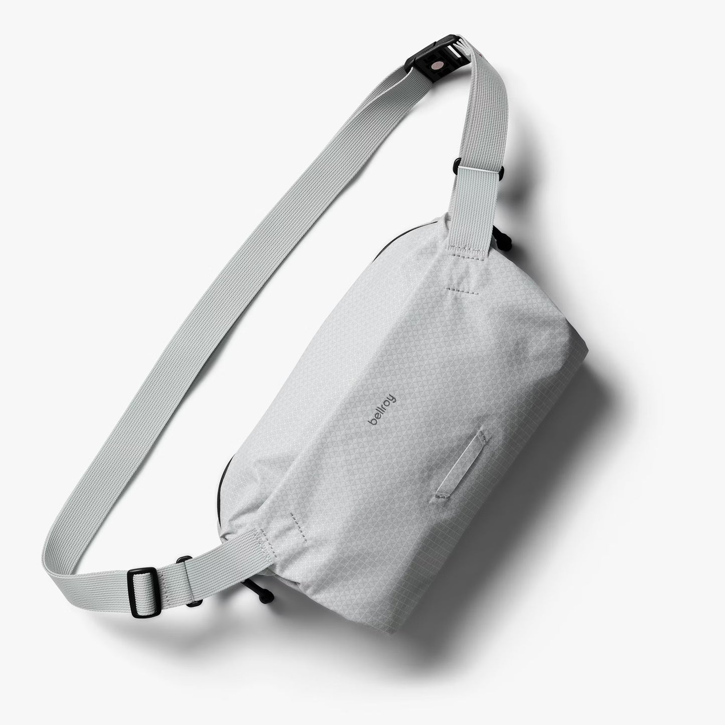Bellroy Lite Sling 7L . Fog