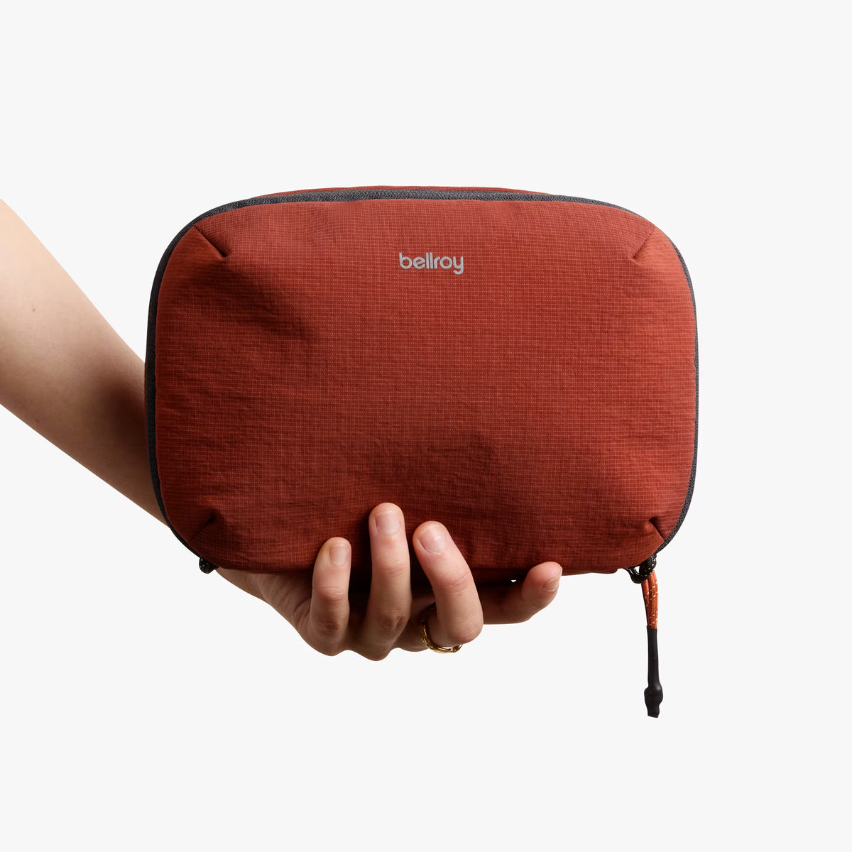 Bellroy Lite Tech Kit . Clay