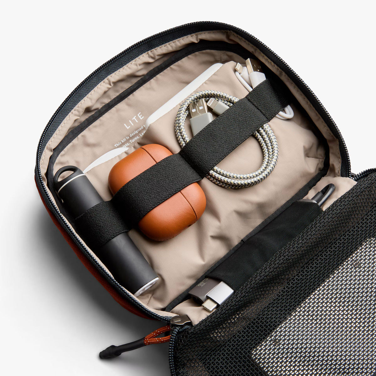 Bellroy Lite Tech Kit . Clay