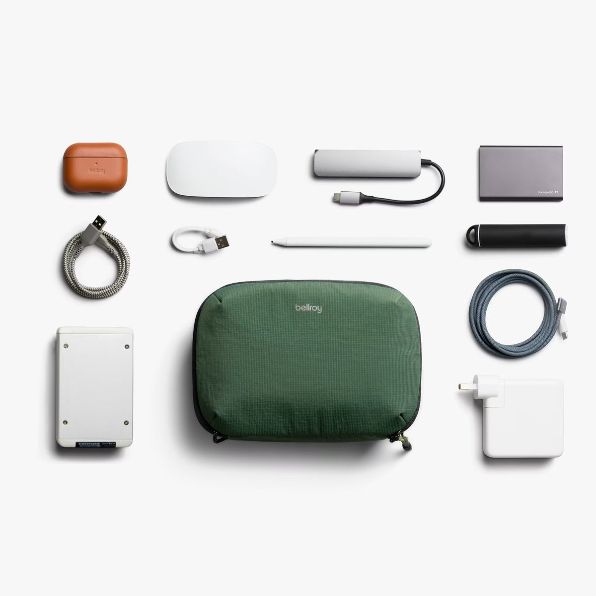 Bellroy Lite Tech Kit . Spruce