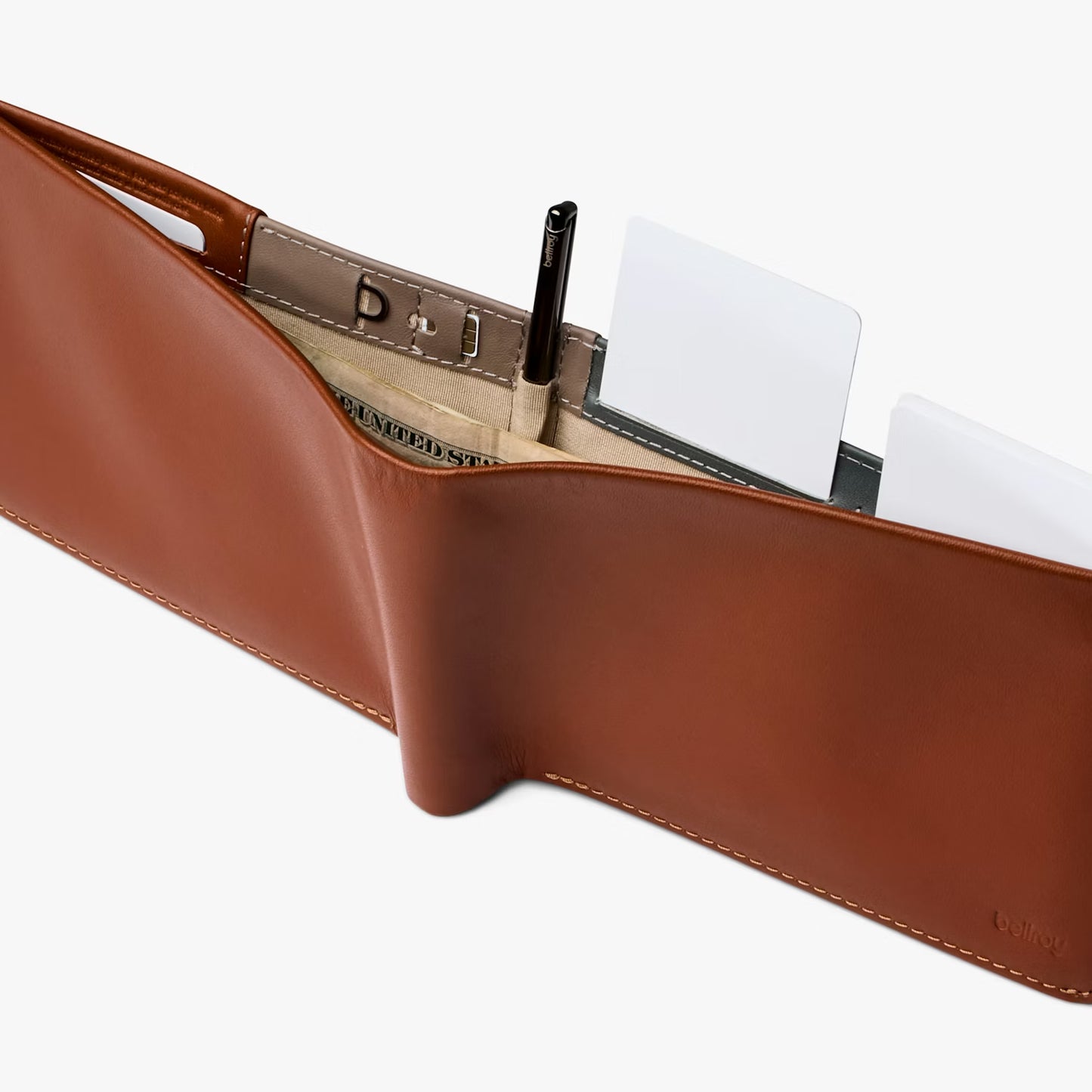 Bellroy RFID Travel Wallet . Sienna