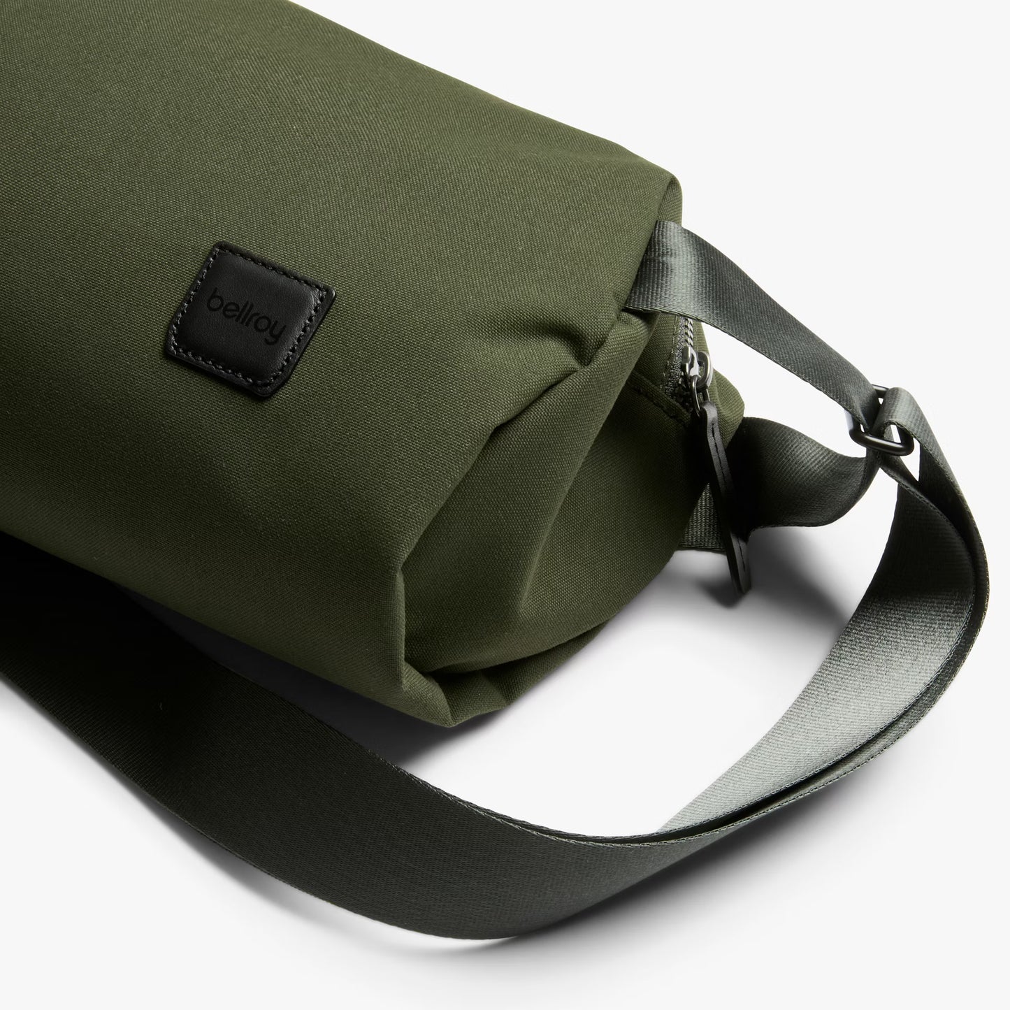 Bellroy Classic Sling 7L . Olive