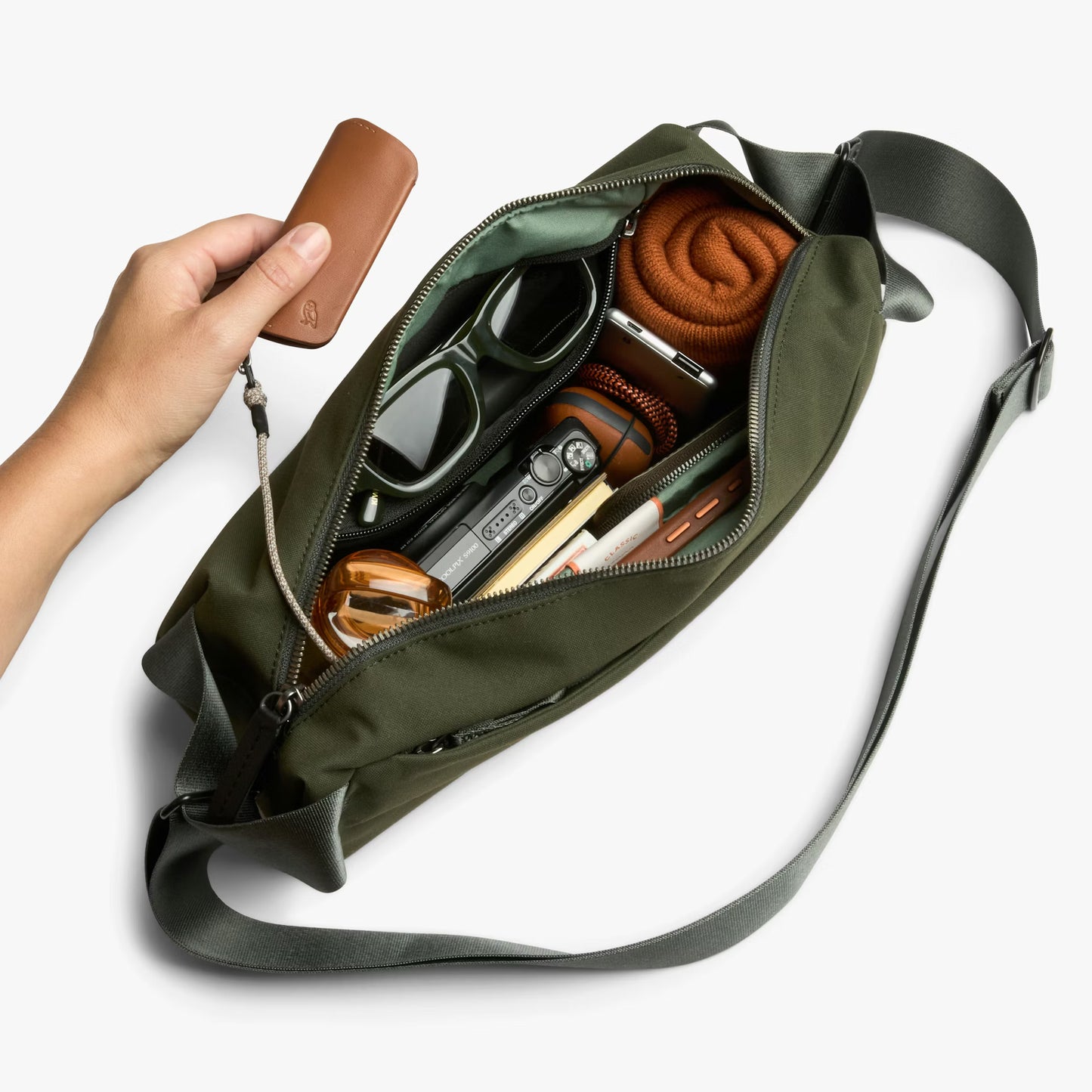 Bellroy Classic Sling 7L . Olive