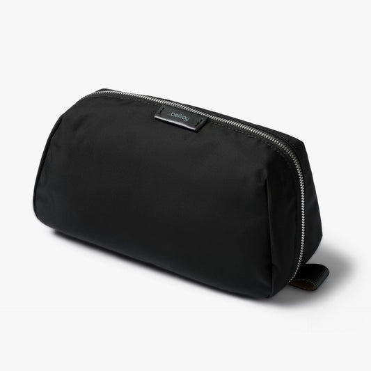 Bellroy Toiletry Kit Plus . Black