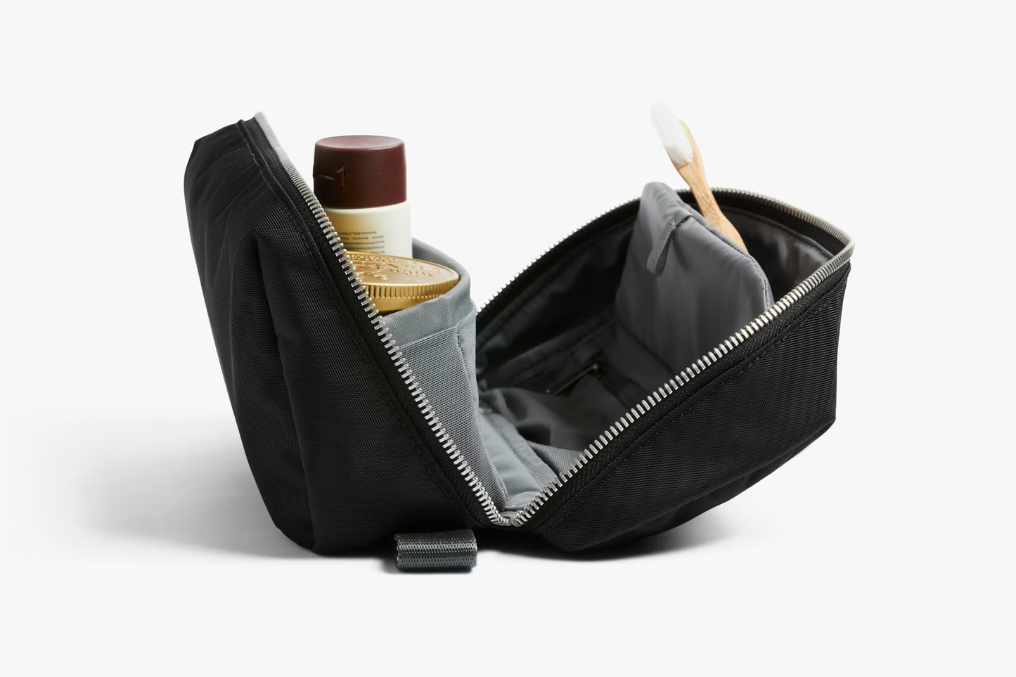 Bellroy Toiletry Kit Plus . Black