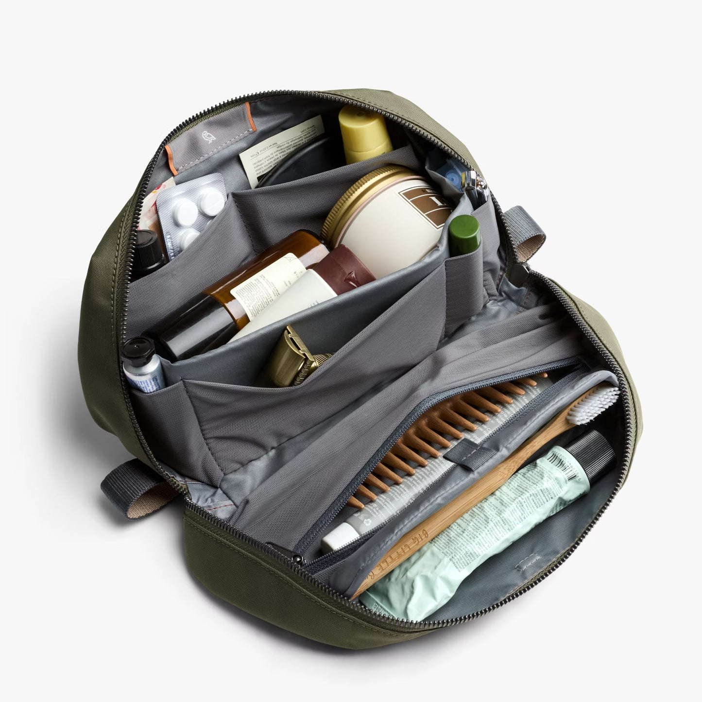 Bellroy Toiletry Kit Plus . Sea Kelp