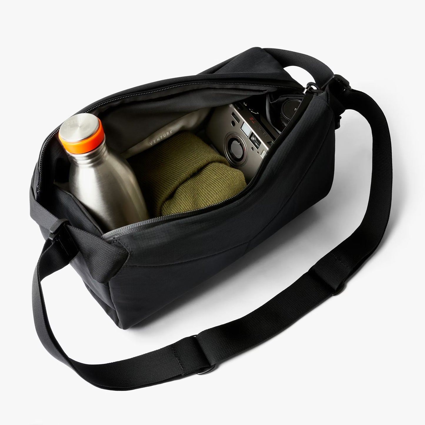 Bellroy Venture Sling 9L . Black