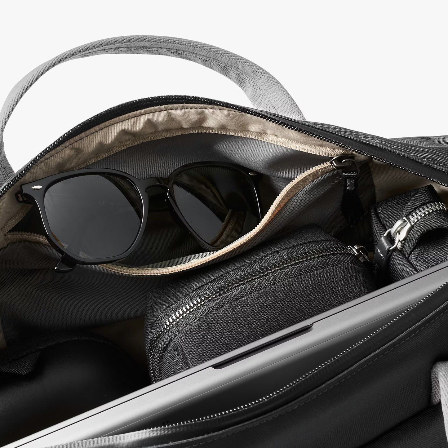 Bellroy Via Workbag . Slate