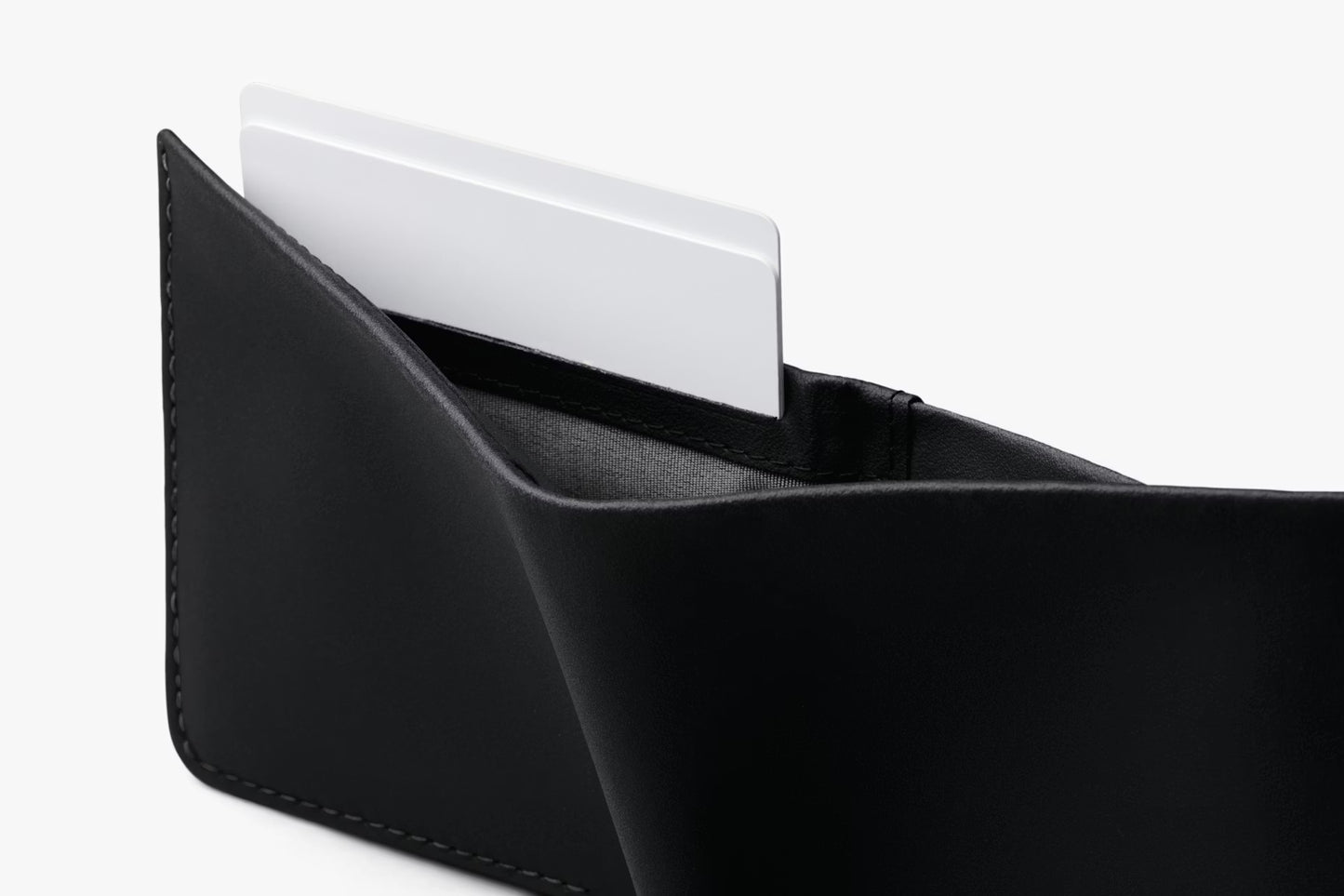 Bellroy Hide + Seek Wallet . RFID Safe