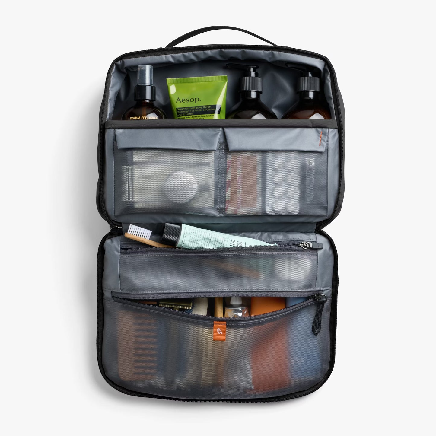 Bellroy Hanging Toiletry Kit Plus . Black