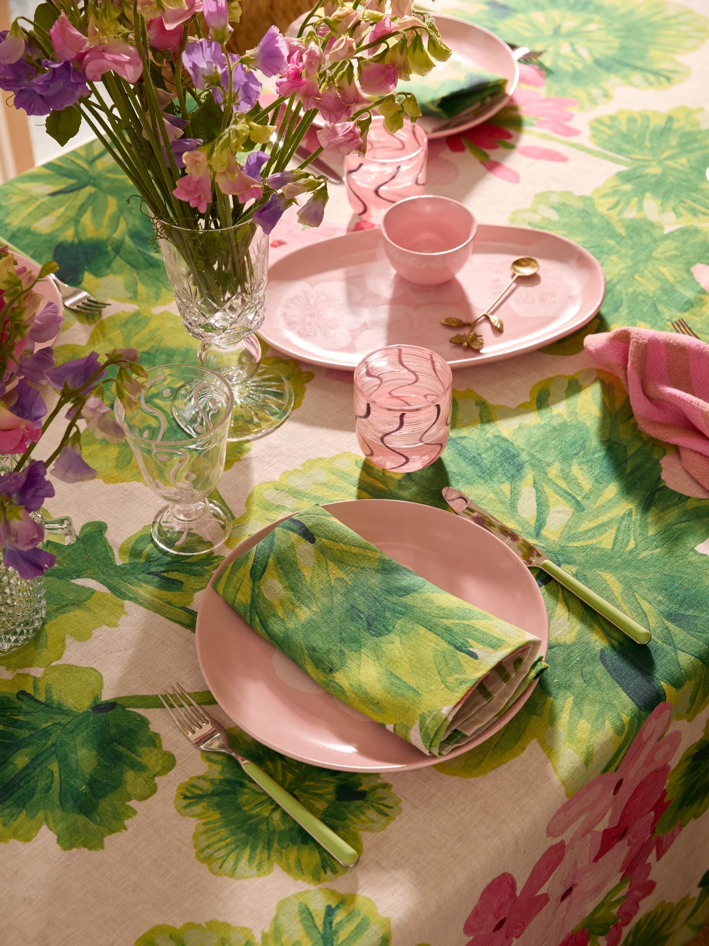 Napkin . Geranium Multi  ARRIVING SOON