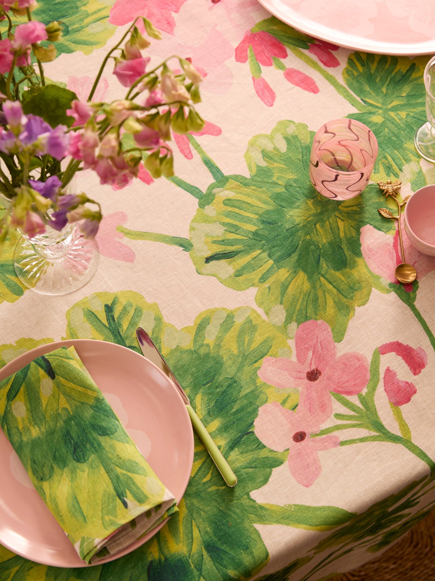 Napkin . Geranium Multi  ARRIVING SOON