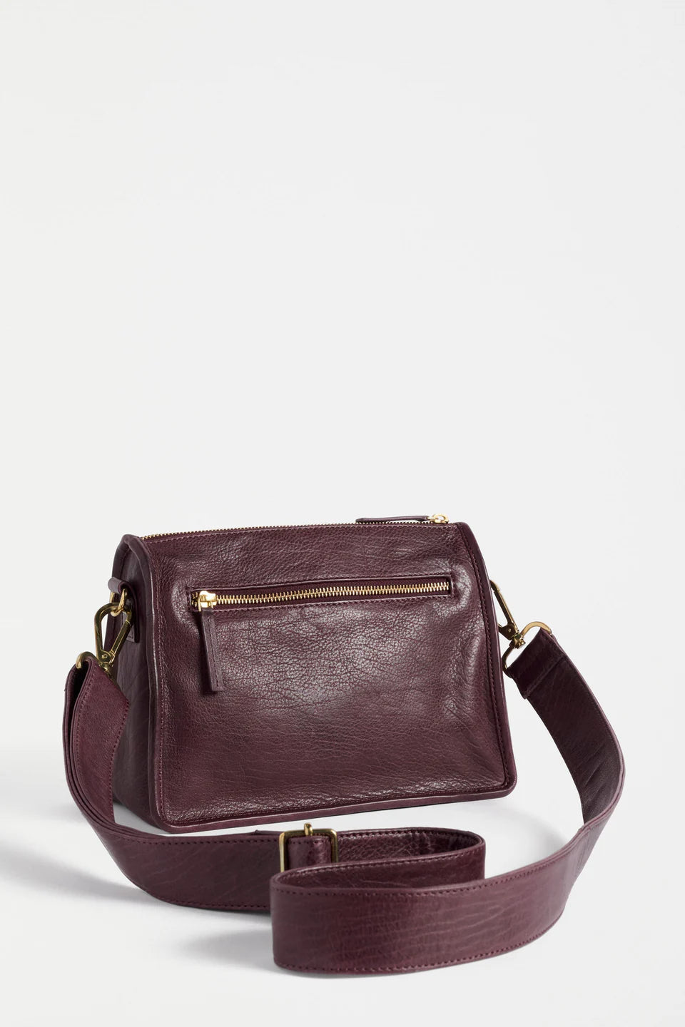 Halben Crossbody Bag . Bordeaux
