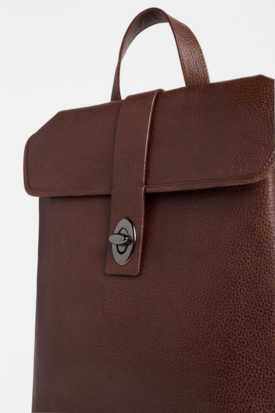 Hyddan Leather Backpack . Sienna