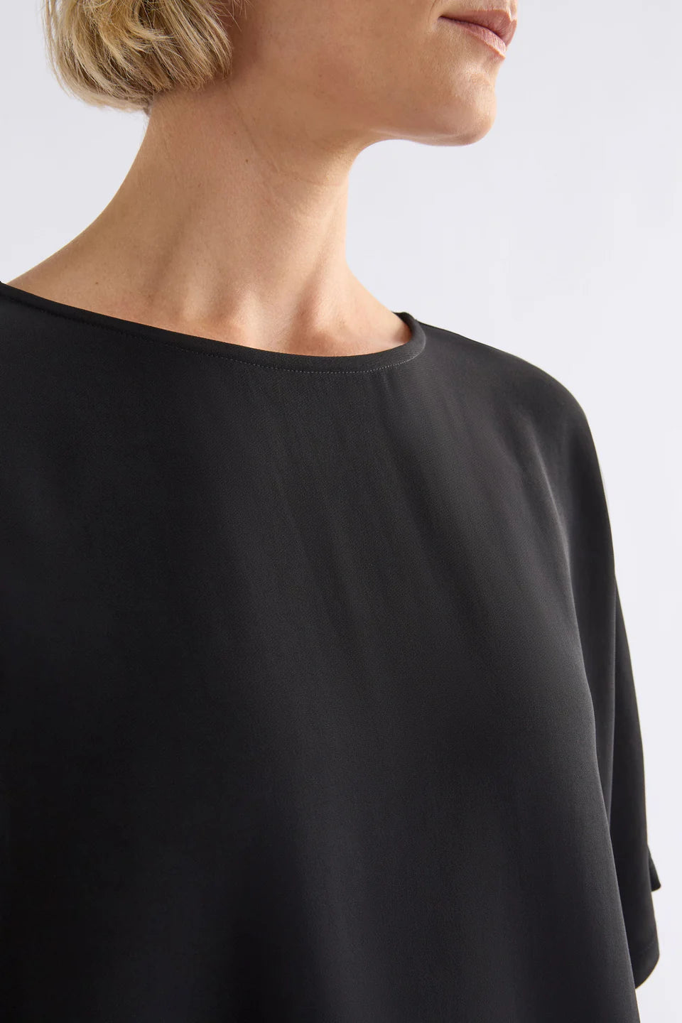 Miki Relaxed Curved Tee