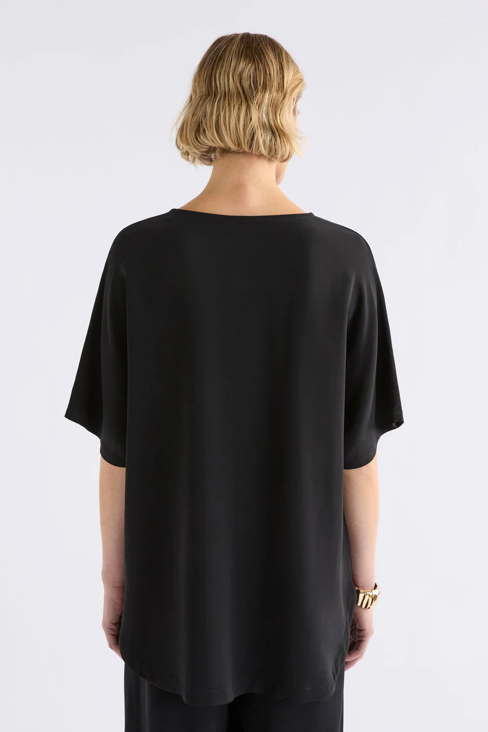 Miki Relaxed Curved Tee
